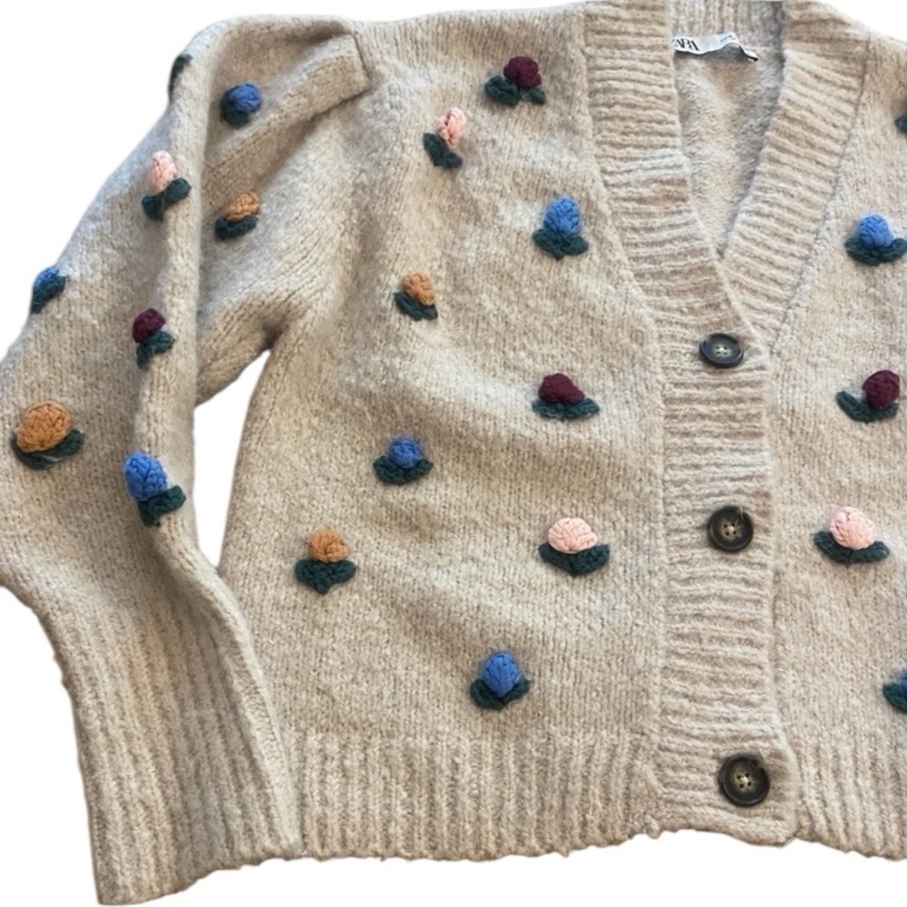 Zara Crochet Floral Knit Cardigan Cottagecore size M